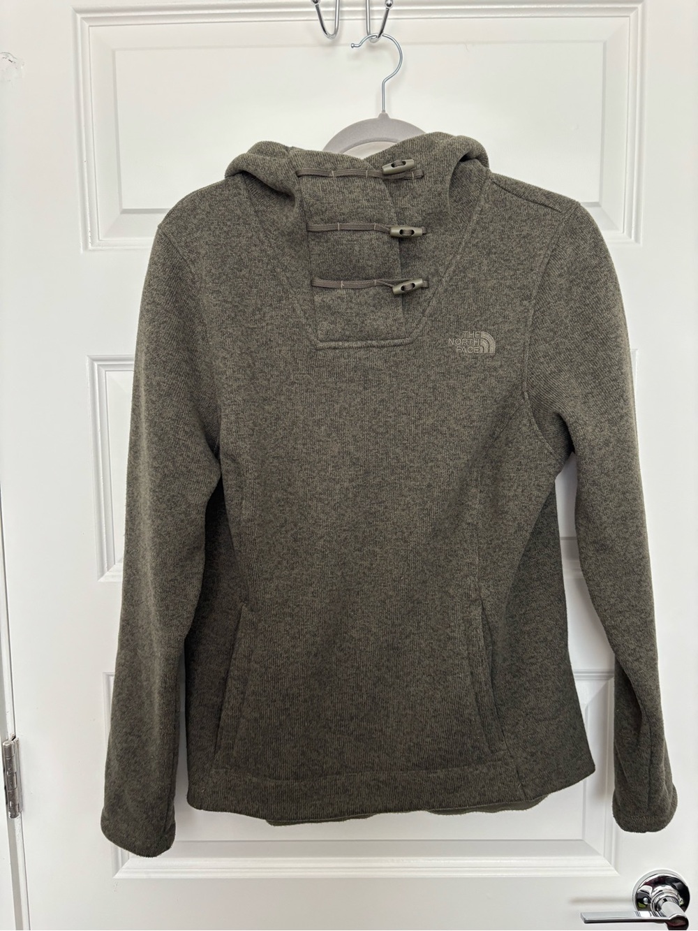 The North Face Women’s Olive Hooded Fleece Pullover with Toggle Closures